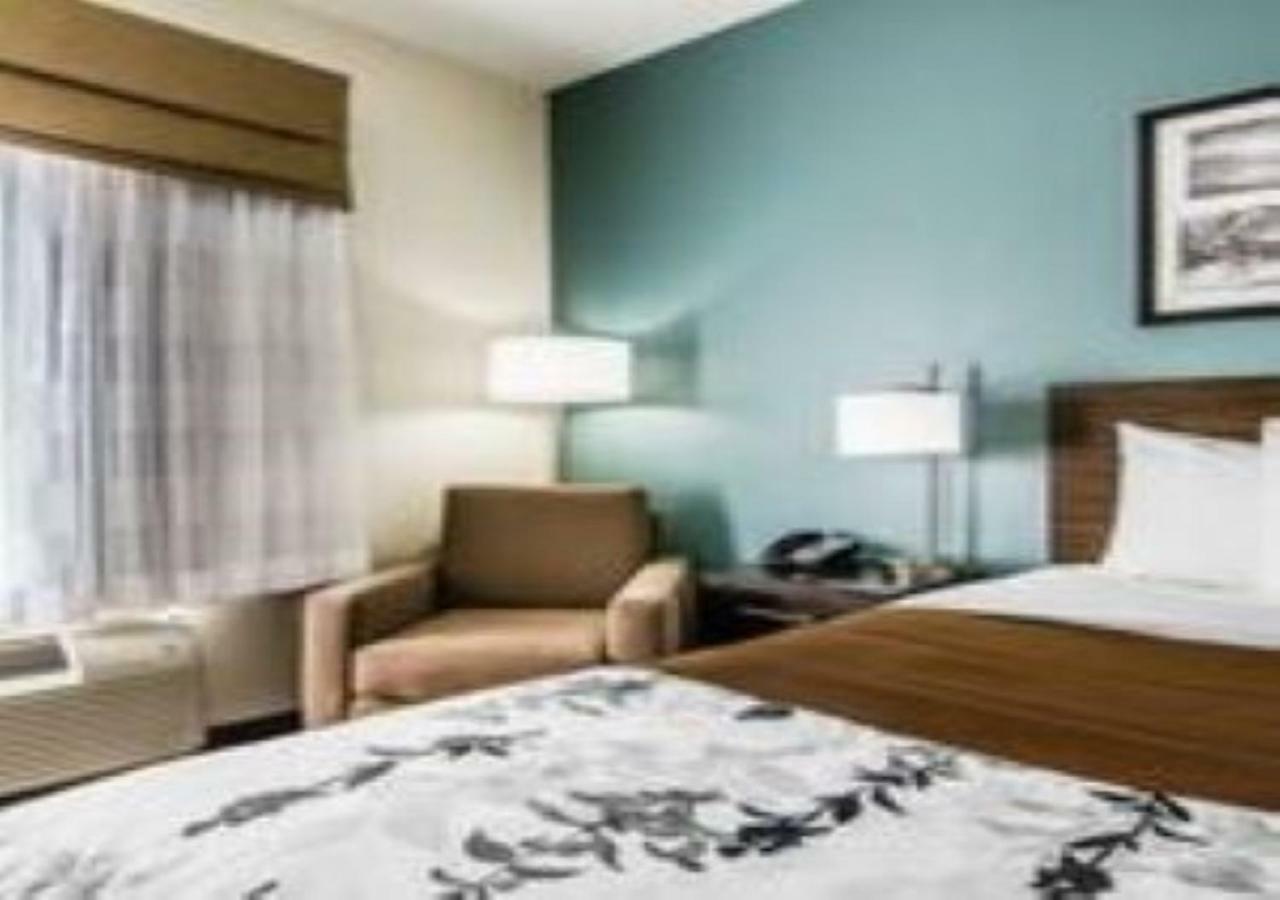 Hotel Wingate By Wyndham North